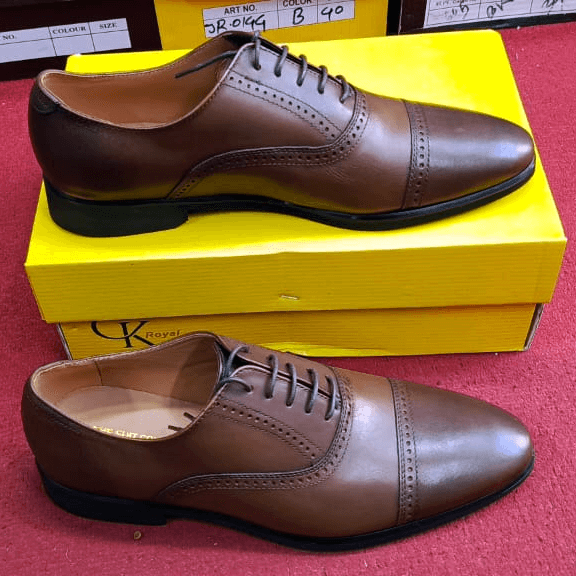 Men's Genuine Leather Oxford Dress Shoes with Flexible Sole for Formal and Casual Wear